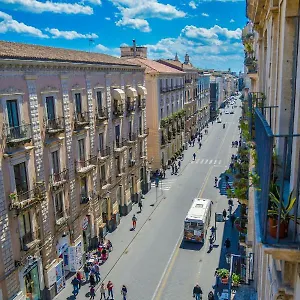 The Artist's Centro 2*, Catane Italie
