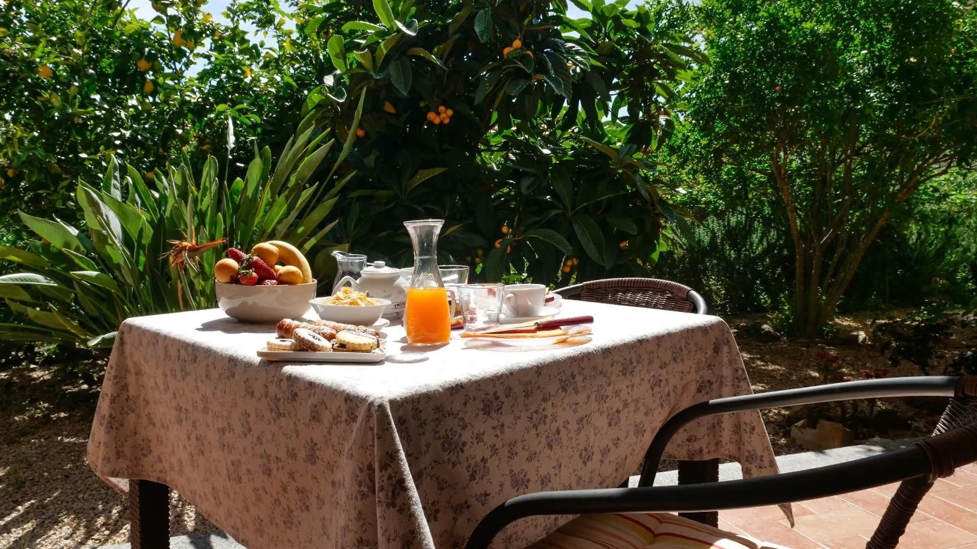 B&B I Colori Di Chia Bed & Breakfast